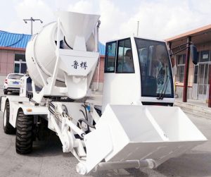 自上料攪拌車搭配核心技術(shù)專利，打造混凝土最強神器！