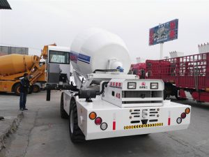 老司機強調(diào)的自上料攪拌車選用依據(jù)，少一個都不行