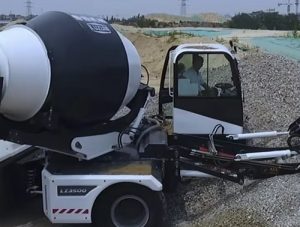 細節(jié)彰顯品質(zhì)，買自動上料攪拌車，千萬別錯過魯樽新款LZ型！