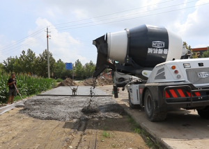 相伴5年，魯樽自上料攪拌車實(shí)力收獲忠實(shí)粉絲